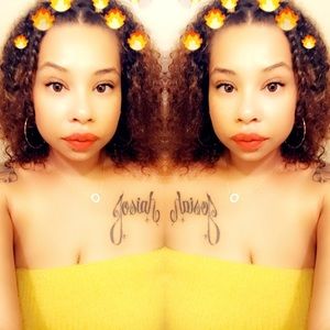 Meet your Posher, Erika